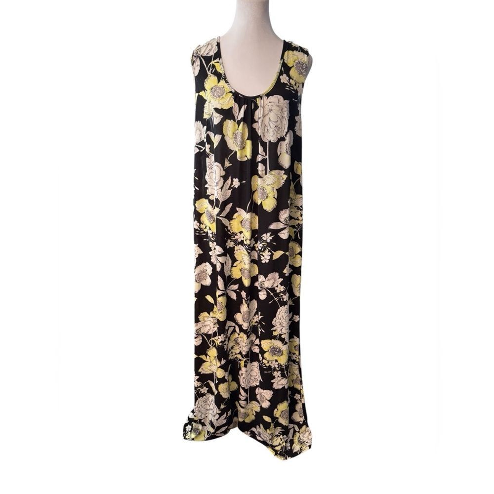 Floral Maxi Dress with Black and Yellow Accents‎